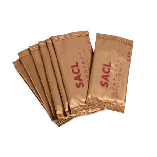 Single-piece cleaning portable wet wipes
